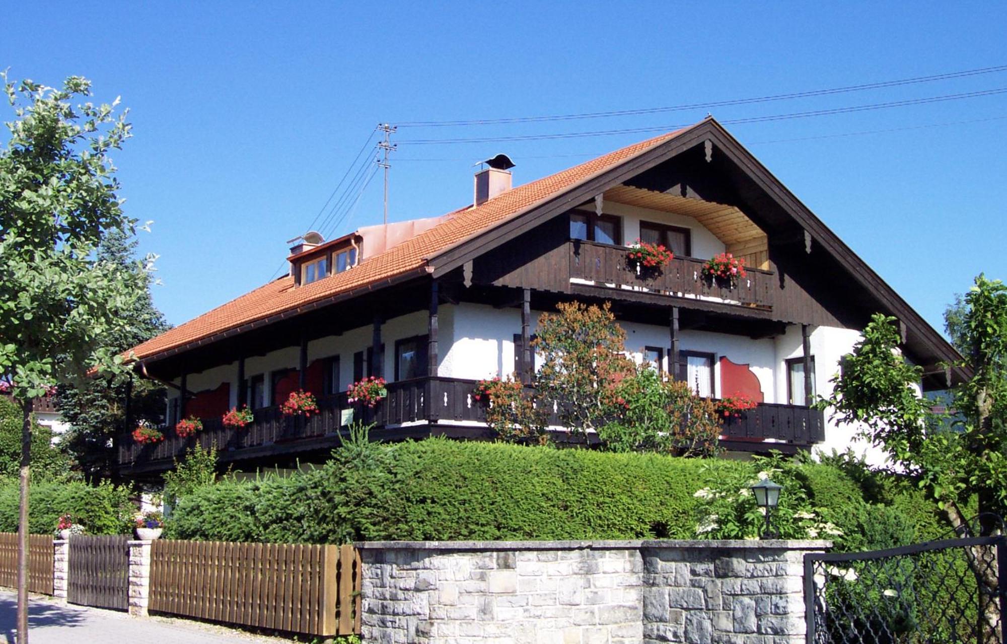 Gaestehaus Tannenheim Bad Wiessee Exterior photo